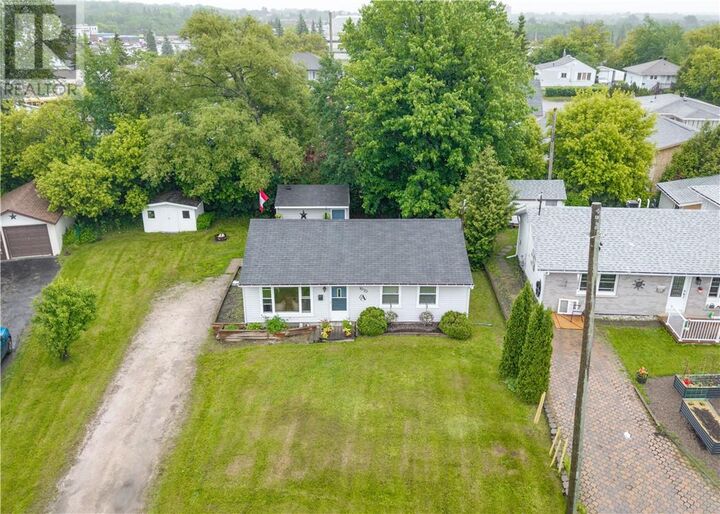 Property Photo:  1070 Crescent Park Road  ON P3A 2V3 