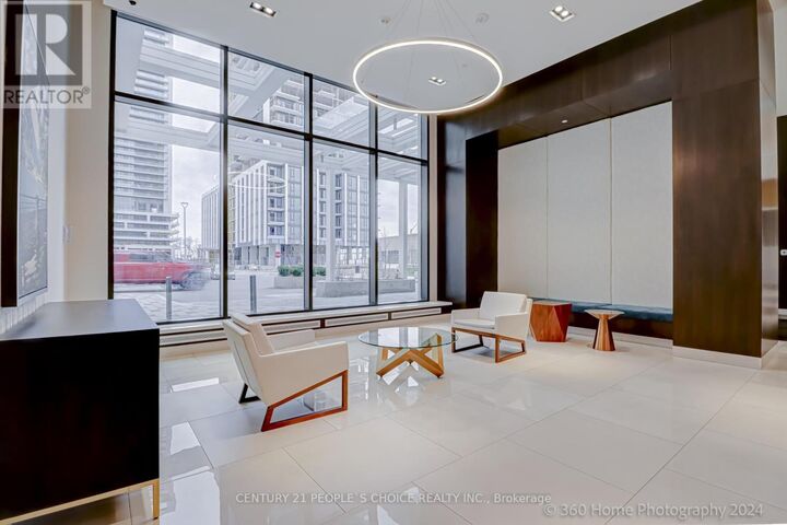 Property Photo:  9000 Jane Street 2102  ON L4K 0M6 