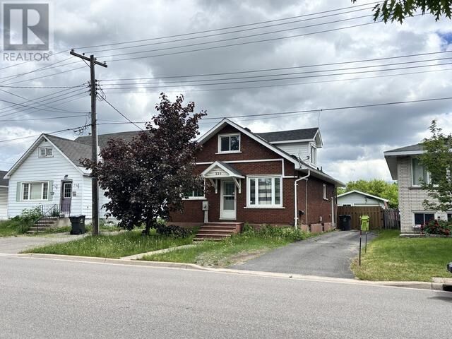 330 Franklin St — photo 1