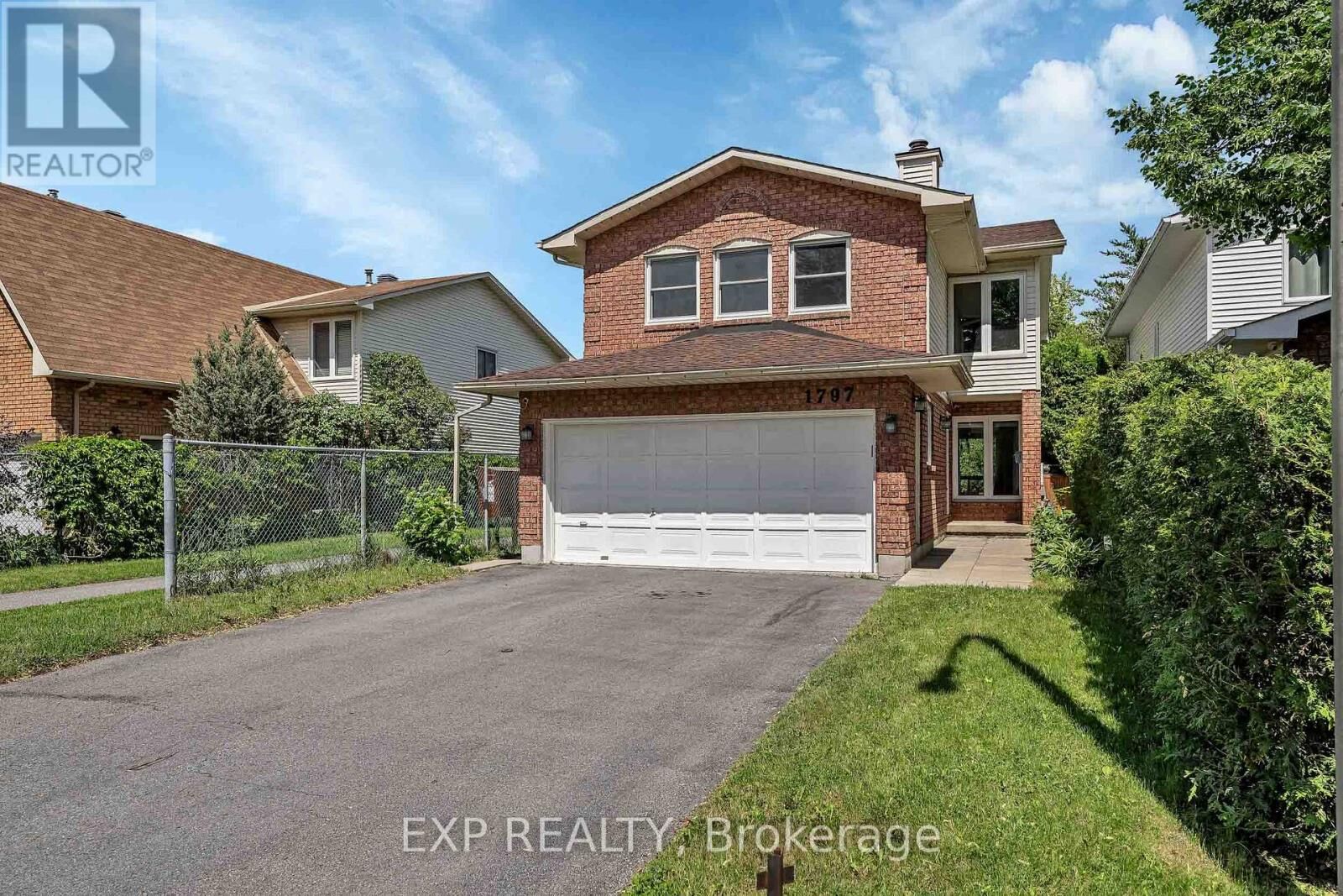 Property Photo: 1797 Belval Crescent ON K1C 6J6