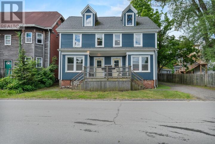 192 Albert Street — photo 1