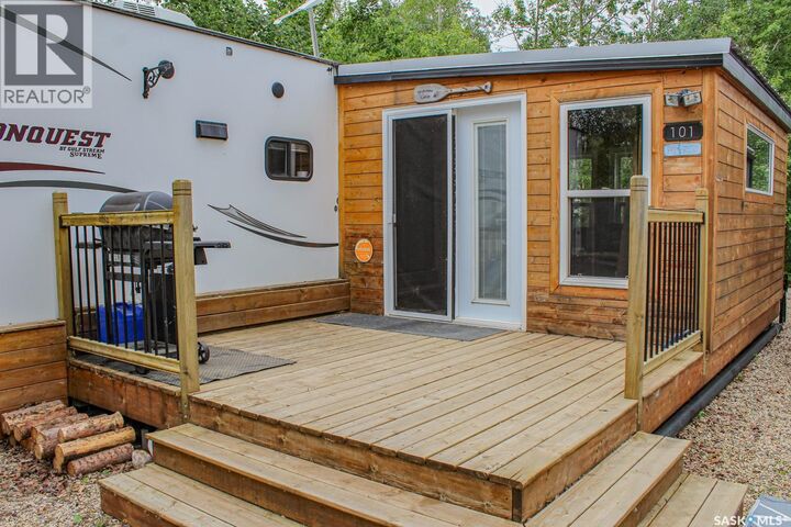 Property Photo: 101 Poplar Street SK S0K 1V0