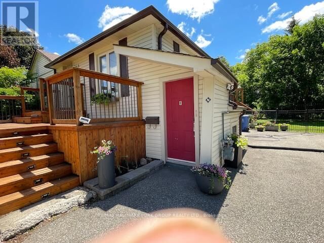 Property Photo: 534 Wellington Street Bsmnt ON L3Y 2C6