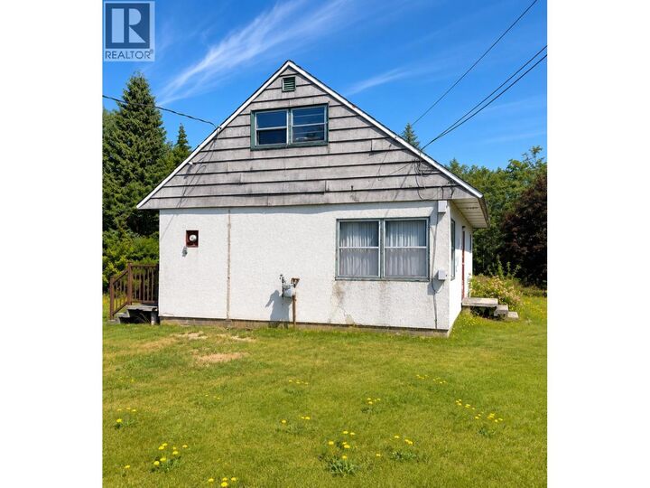 Property Photo: 5 Brant Street BC V8C 1R5