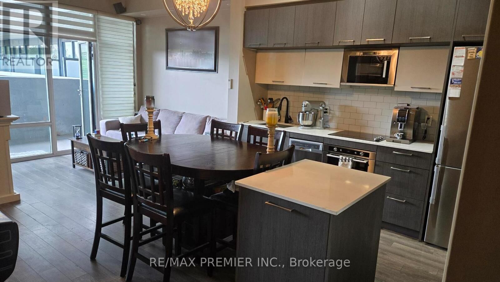Property Photo:  4800 Highway 7 West 339  ON L4L 1H8 