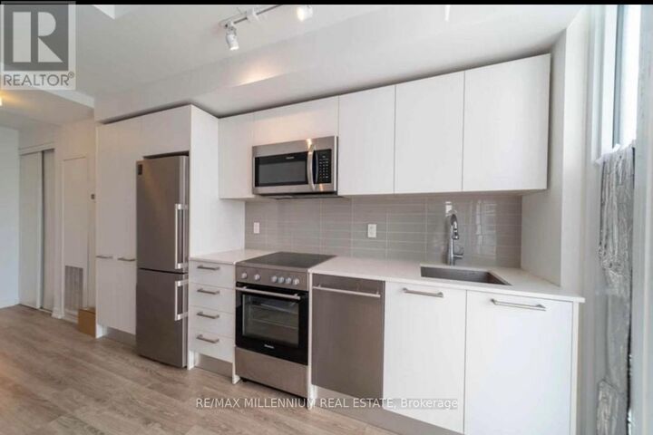 Property Photo:  28 Wellesley Street East 3001  ON M4Y 1G3 