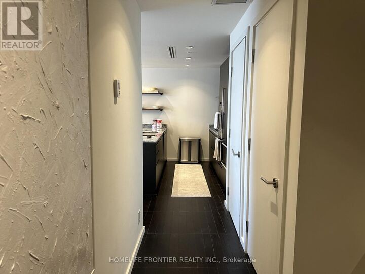 Property Photo: 180 University Avenue 3004 ON M5H 0A3