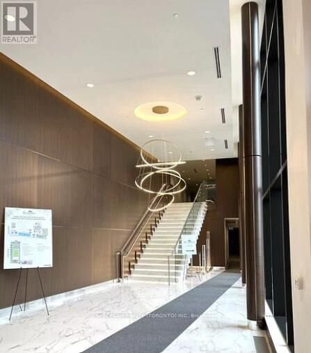Property Photo: 95 McMahon Drive 1203 ON M2K 0E4