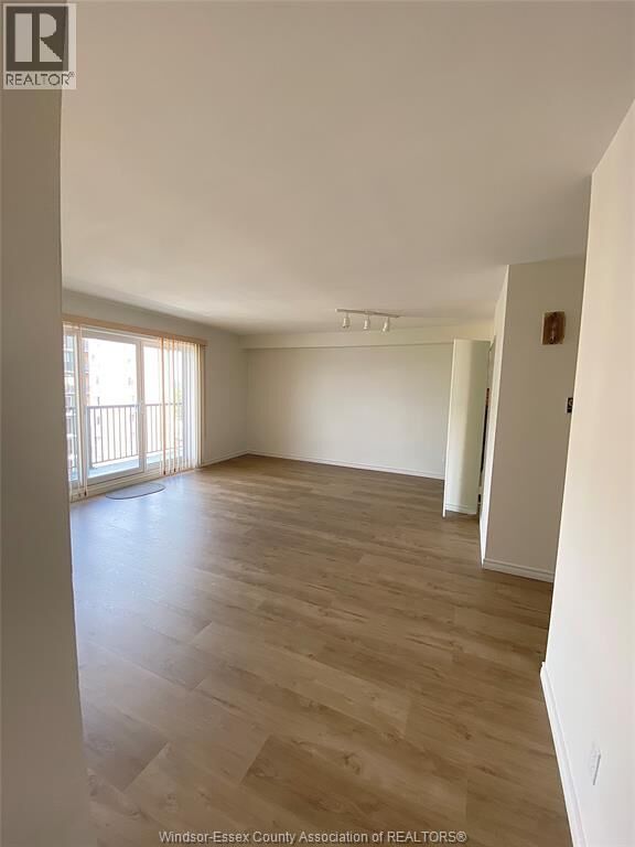 Property Photo:  8591 Riverside Drive East 805  ON N8S 1G3 