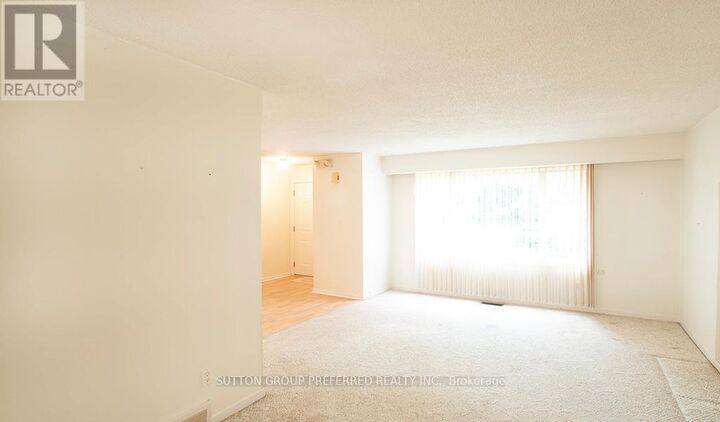 Property Photo:  4 Ranchwood Crescent  ON N6G 3A2 