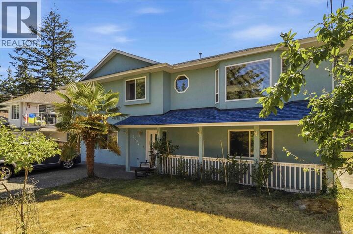 Property Photo:  2594 Buckler Avenue  BC V9B 5V3 
