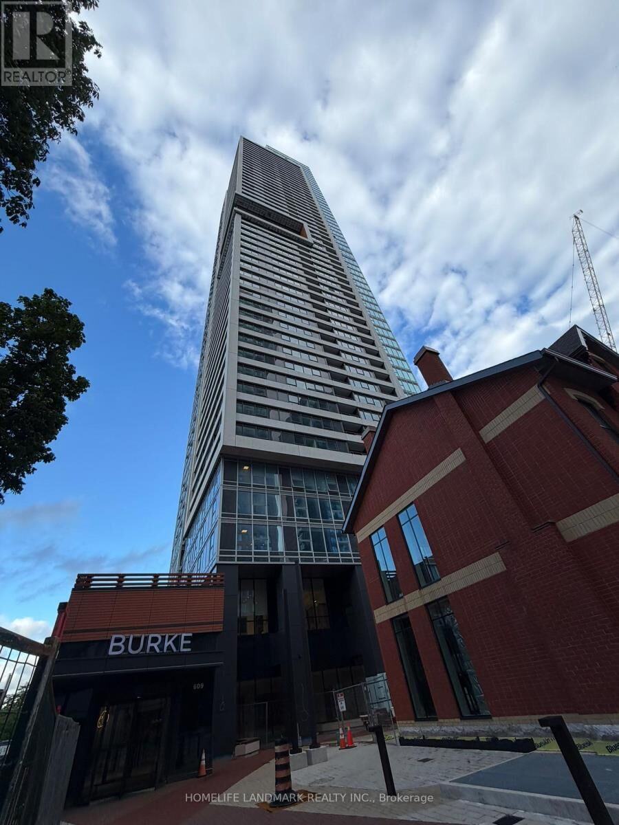 Property Photo:  609 Sherbourne Street 2208  ON M4X 1L1 