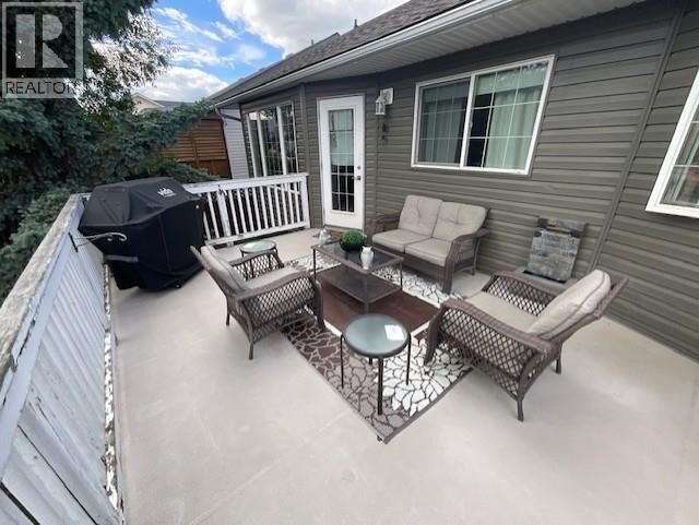 Property Photo:  9903 114A Avenue  BC V1J 7B7 