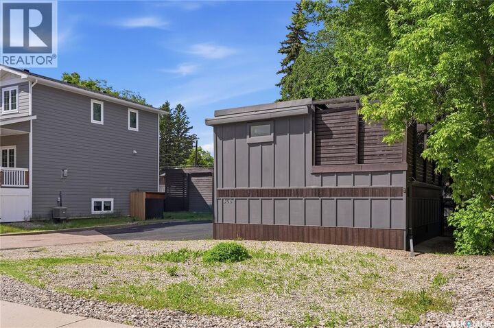 Property Photo:  305 Adelaide Street E  SK S7J 0H8 