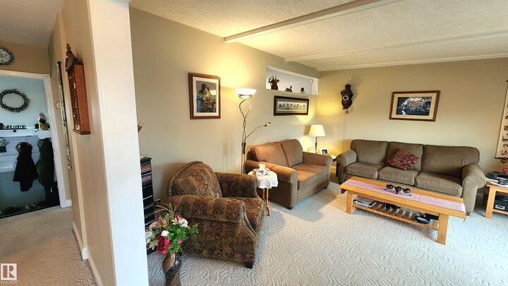 Property Photo: 13307 Delwood Road NW AB T5C 3B5