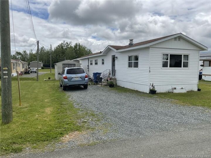 18 View Lane — photo 1