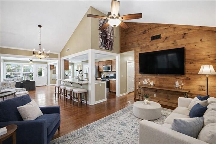 Property Photo: 201 Talona Lake Terrace GA 30536