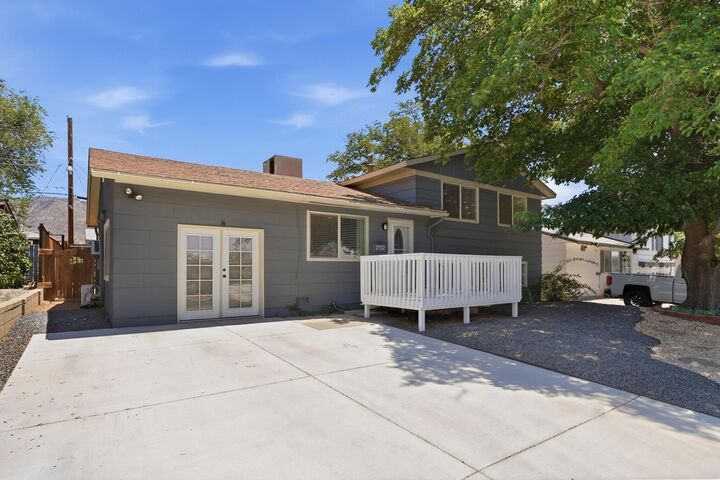 Property Photo: 2722 June Street NE NM 87112