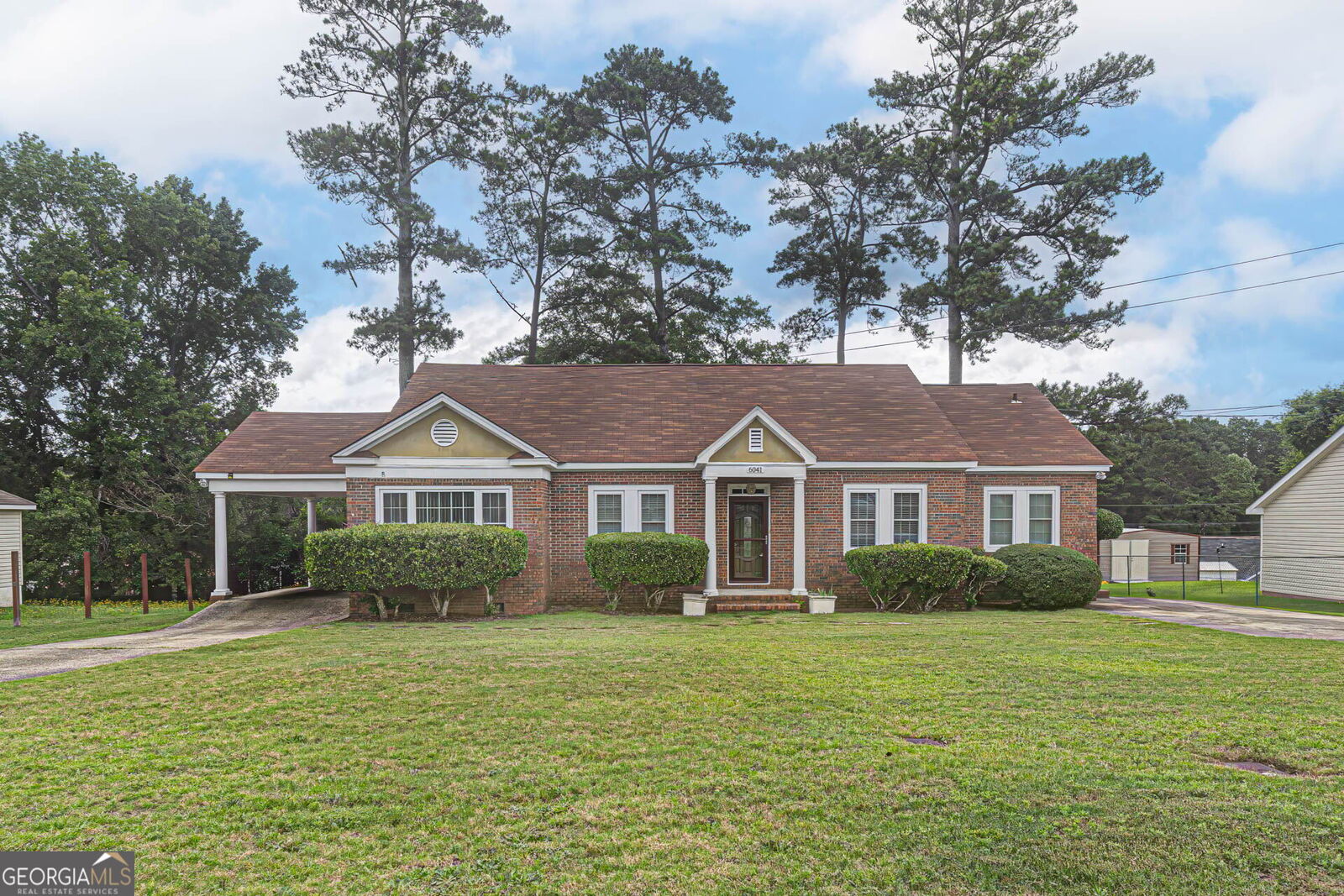 Property Photo: 6041 Buxton Drive GA 31907