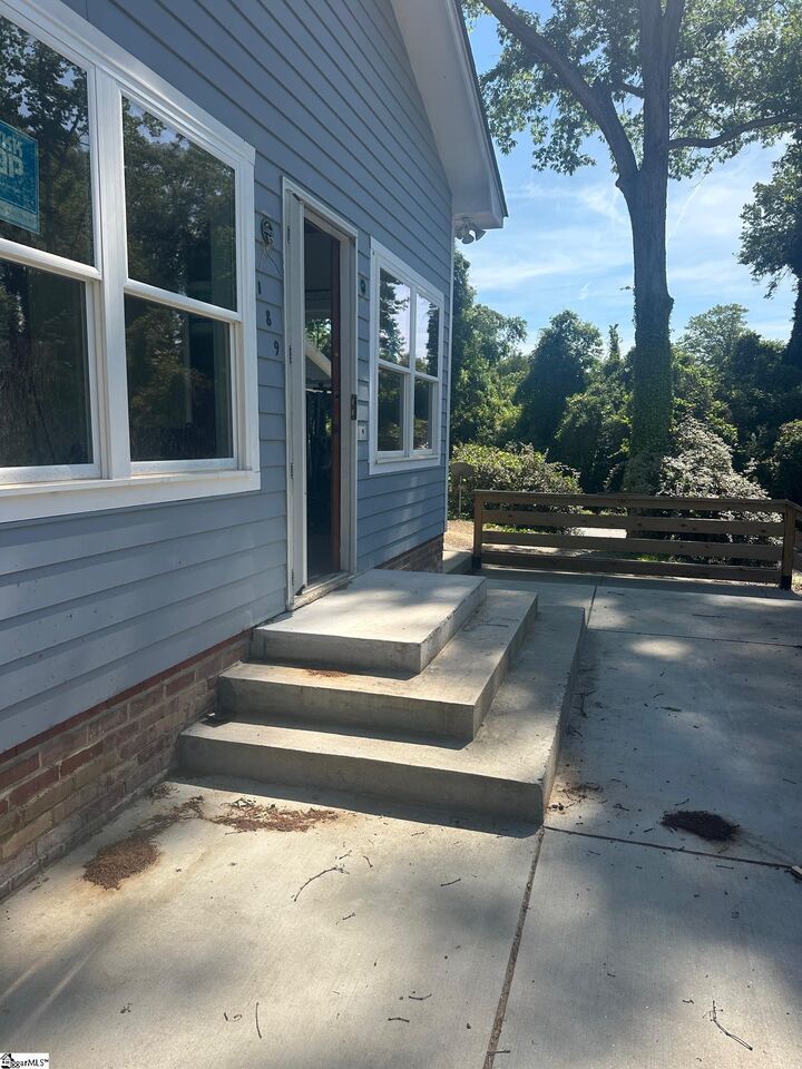 Property Photo:  189 Converse Circle  SC 29302 