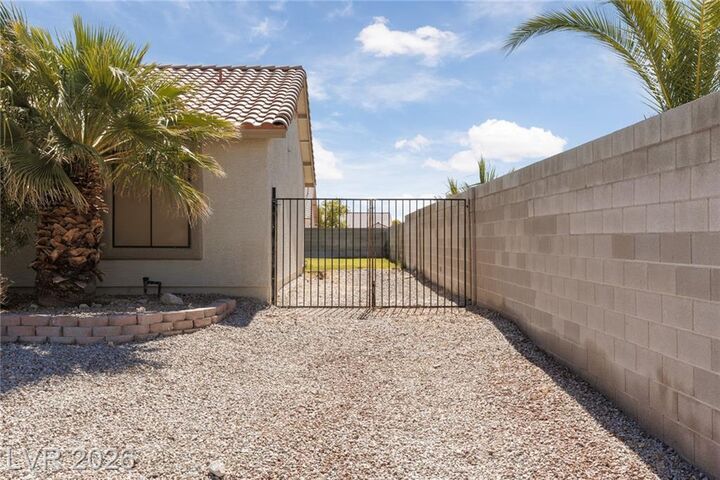 Property Photo: 5220 Don Alberto Court NV 89031