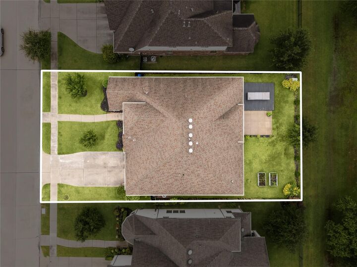 Property Photo:  6202 Meadow Bluff Court  TX 77407 
