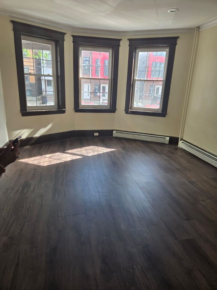 Property Photo:  30 Irving St 1  NJ 07304 
