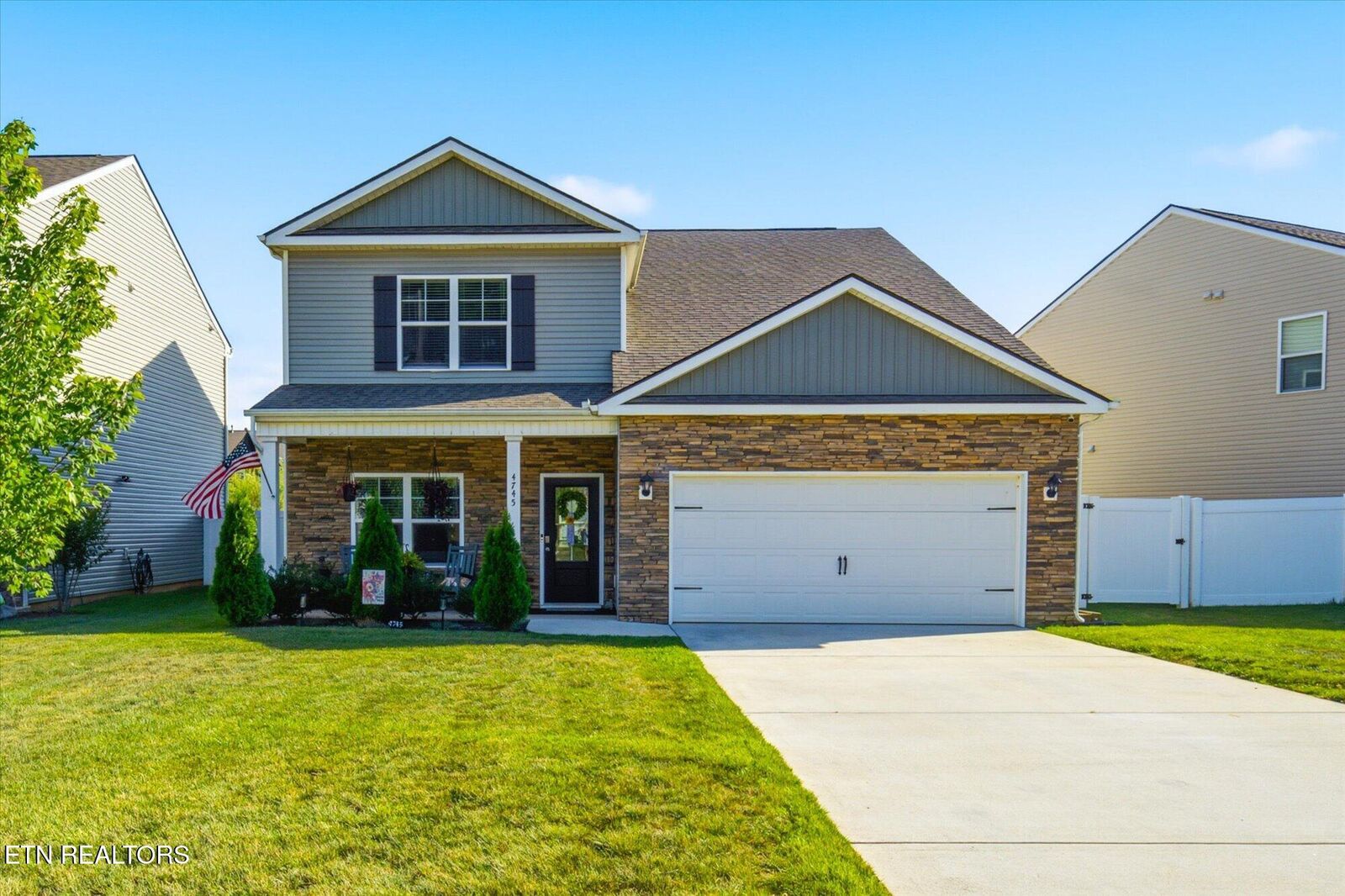 Property Photo: 4745 Willow Bluff Circle TN 37914
