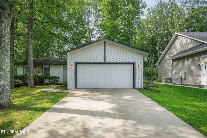 Property Photo: 145 Anglewood Drive TN 38558