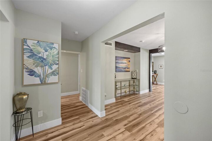 Property Photo:  2344 Woodcrest Drive  FL 32792 