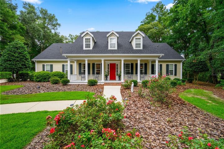 Property Photo: 10005 SW 48th Place FL 32608
