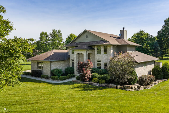Property Photo: 2691 Deer Run IN 46077
