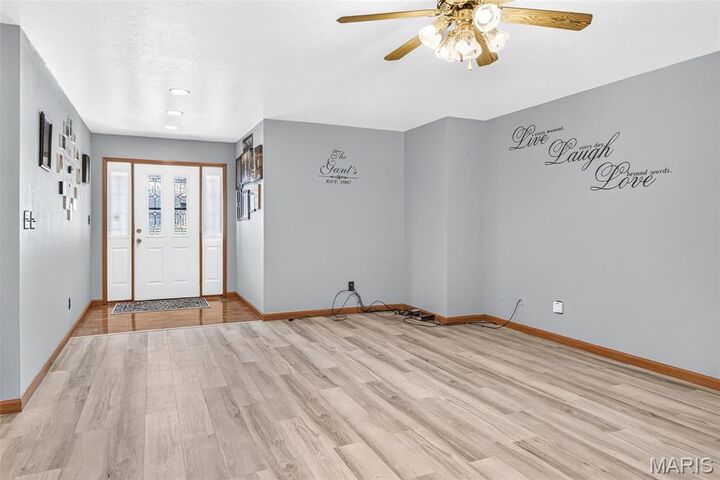 Property Photo:  304 Rosebud Street  MO 63601 