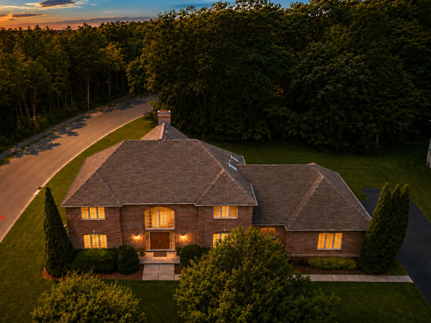 Property Photo: 130 N Buckingham Drive IL 60554