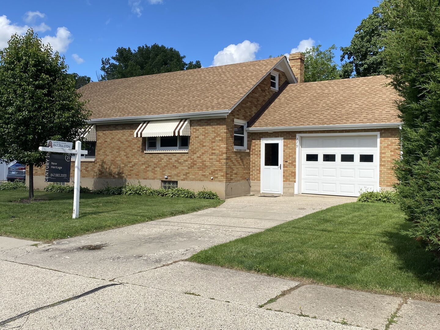 Property Photo: 279 N State Street IL 60140