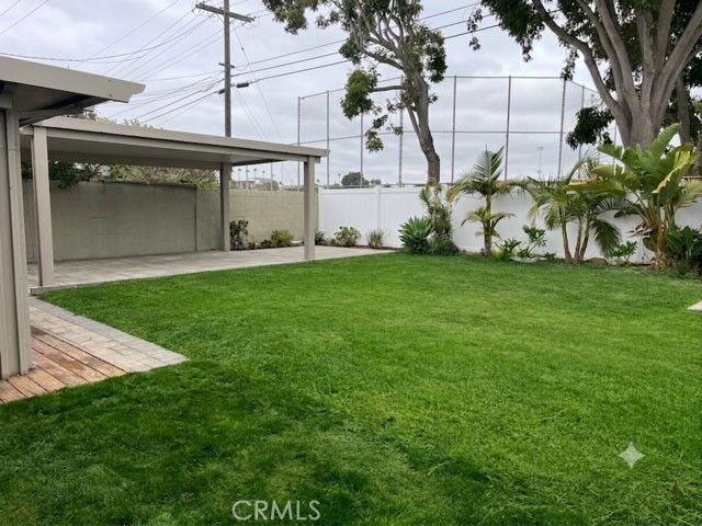 Property Photo:  886 Joann Street  CA 92627 