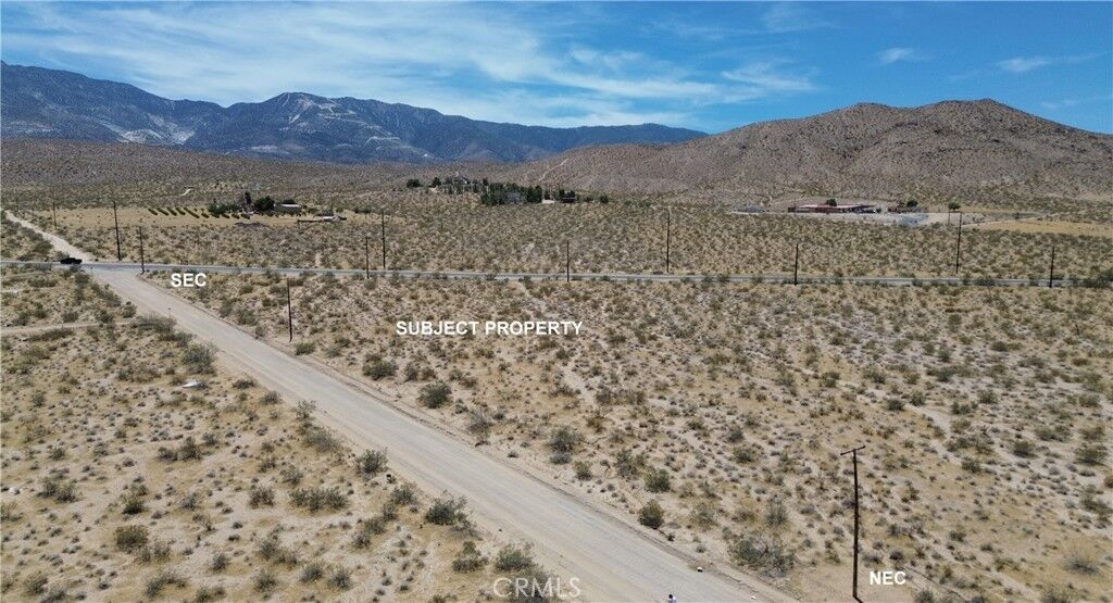Property Photo: 4491114 Highway 18 CA 92356