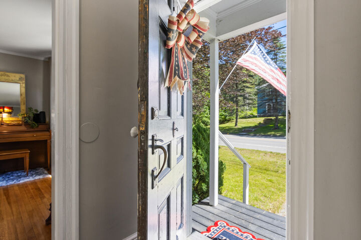 Property Photo:  75 Ocean House Road  ME 04107 
