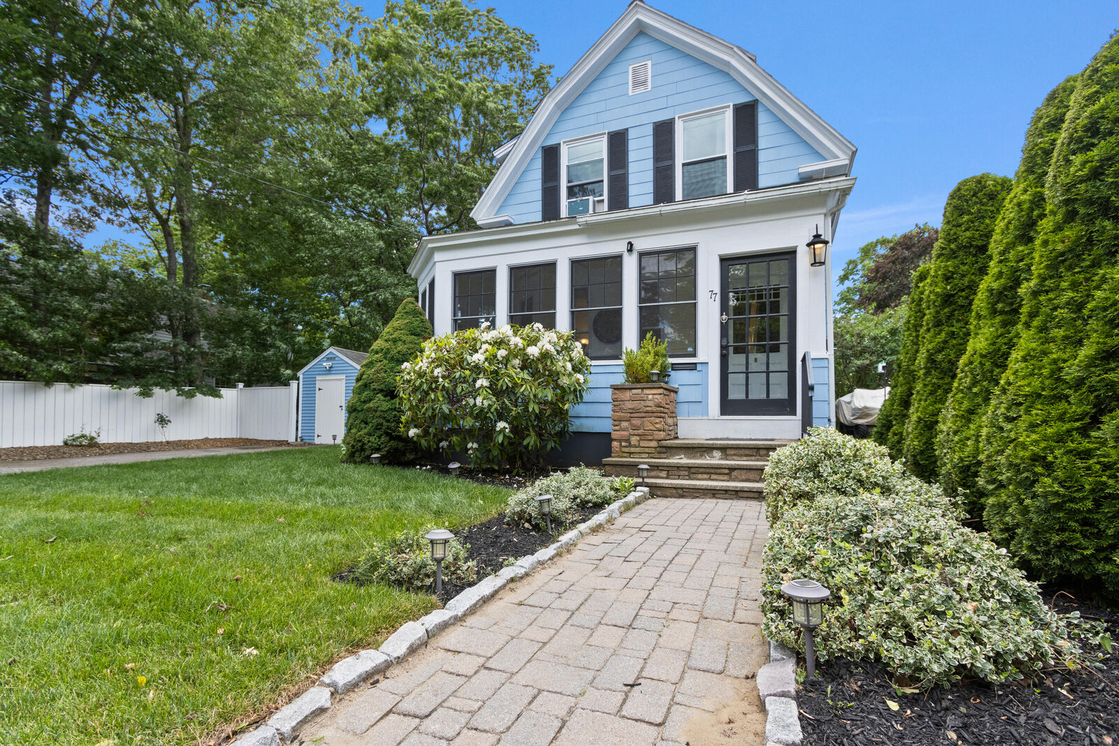 Property Photo: 77 Ocean Avenue ME 04064