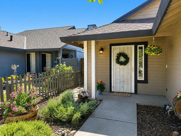 Property Photo:  6317 Elkhorn Manor Drive  CA 95673 