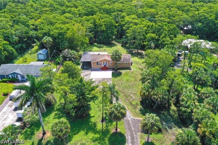Property Photo: 160 19th Street NW FL 34120