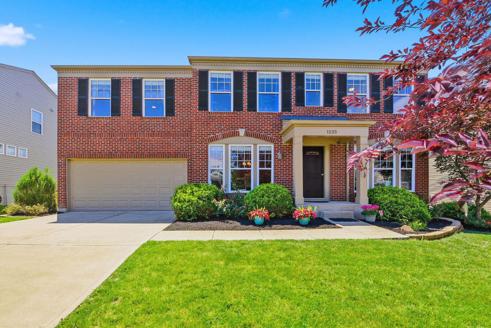 Property Photo: 1233 Summerlake Drive KY 41001