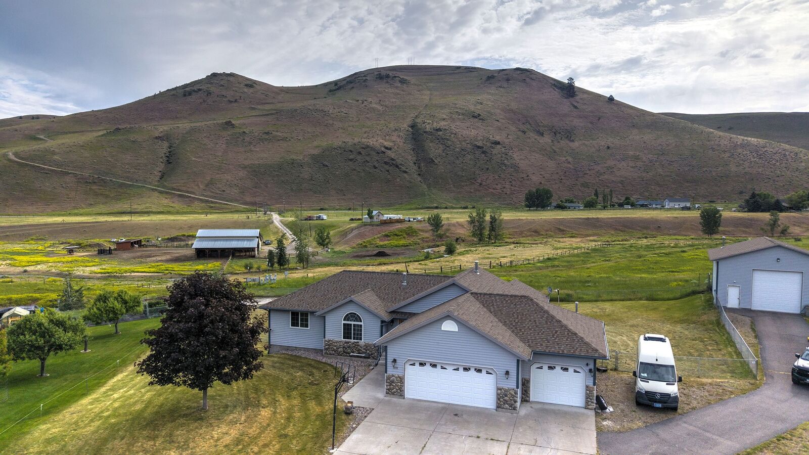 Property Photo:  3220 Rodeo Road  MT 59803 