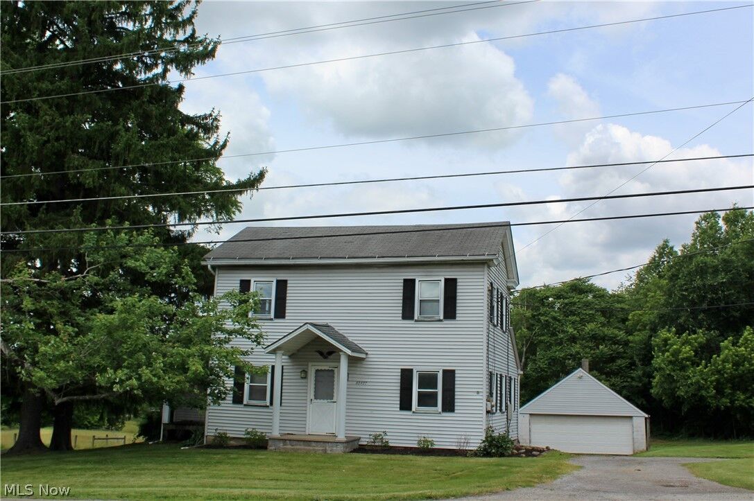 Property Photo: 12432 South Avenue OH 44452