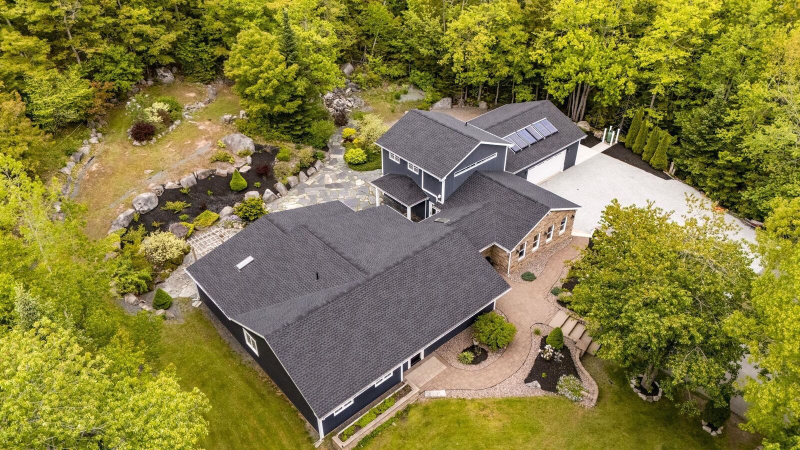 Property Photo: 5 Confederation Avenue NS B2T 1N1