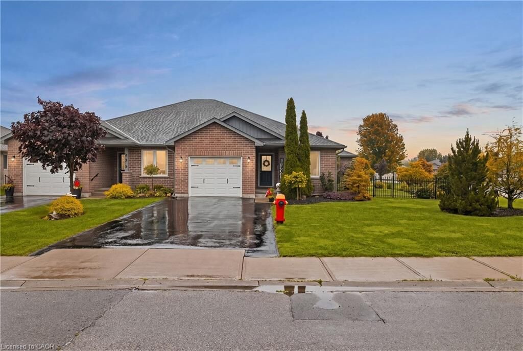 Property Photo:  115 Milton Seiler Crescent  ON N0G 2P0 