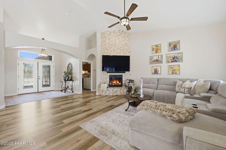 Property Photo: 1565 Magnolia Lane AZ 86301