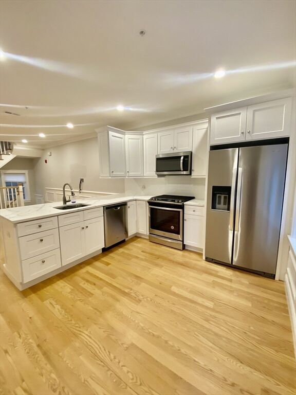 Property Photo:  16 Common Street 3  MA 02451 
