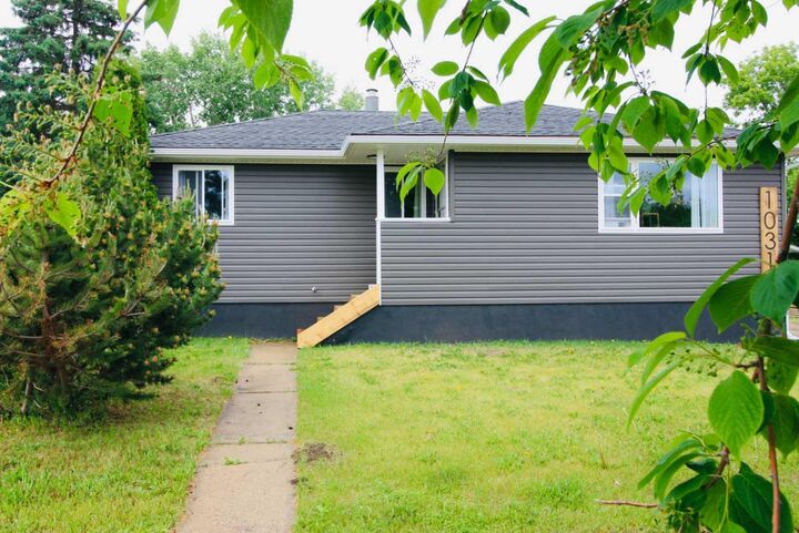 10314 100 Street — photo 1