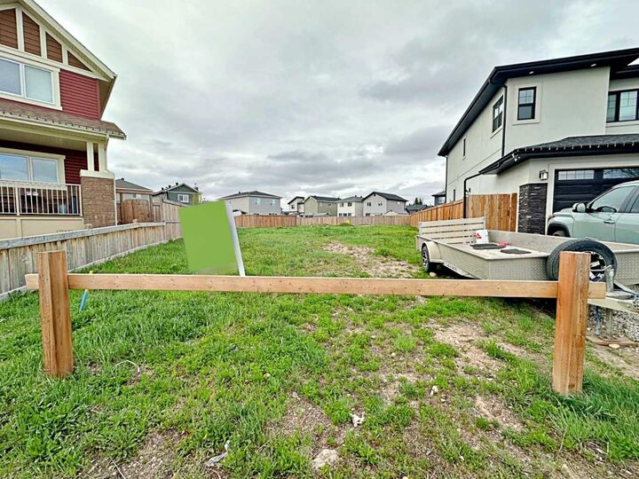 Property Photo: 119 Airmont Court AB T9J 1G1